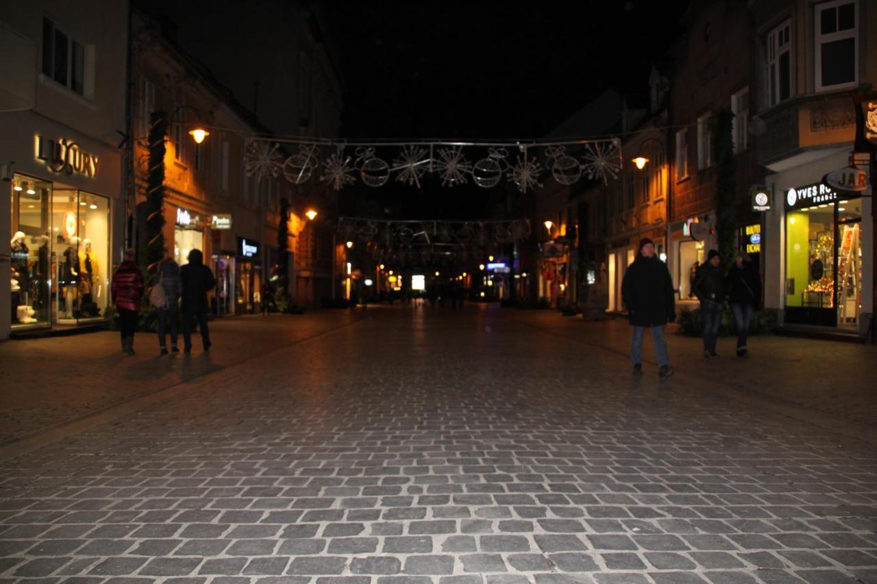 Republicii Rustic Apartament In Brasov City Center Kültér fotó