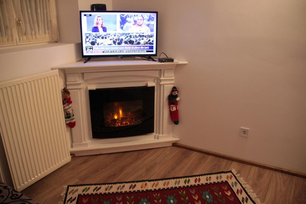 Republicii Rustic Apartament In Brasov City Center Kültér fotó