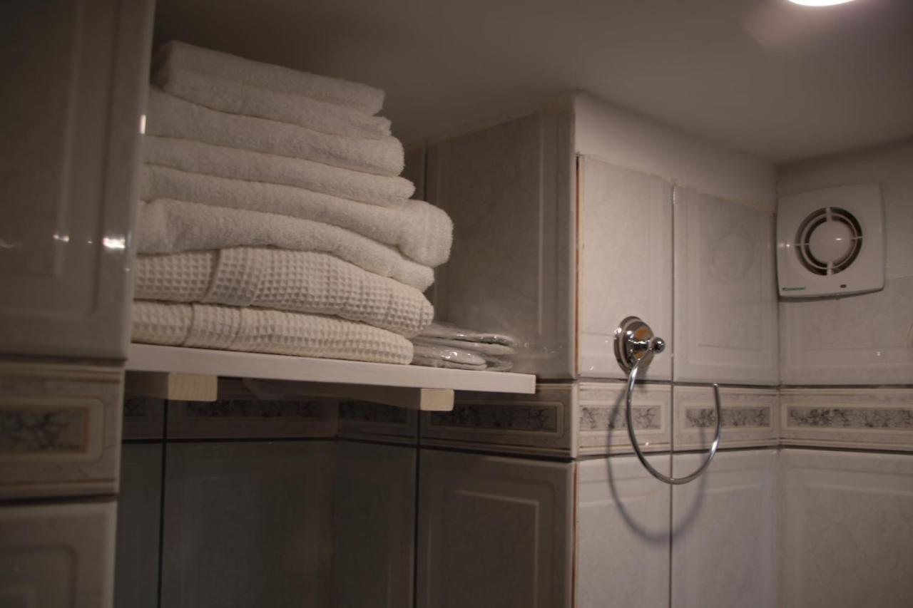 Republicii Rustic Apartament In Brasov City Center Kültér fotó