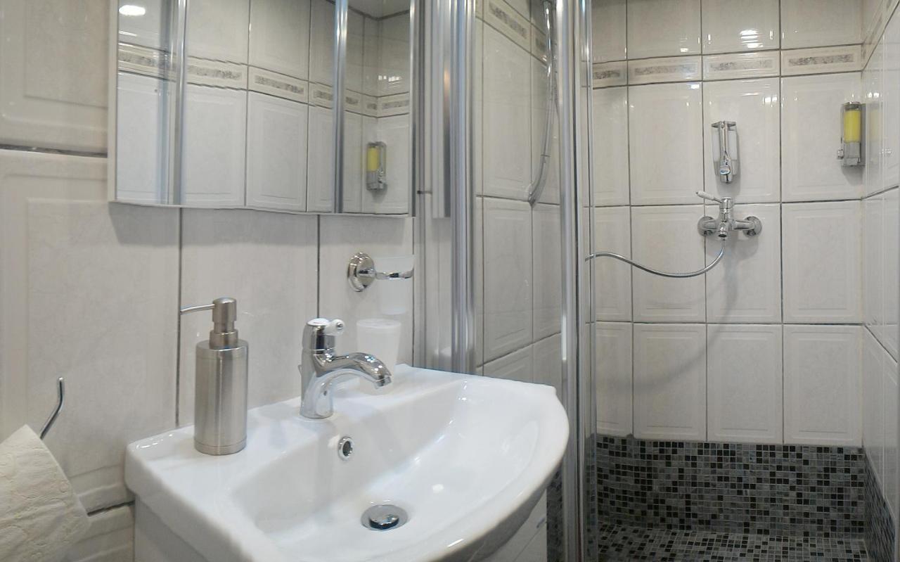 Republicii Rustic Apartament In Brasov City Center Kültér fotó